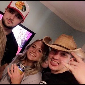 Meet your Posher, Jake